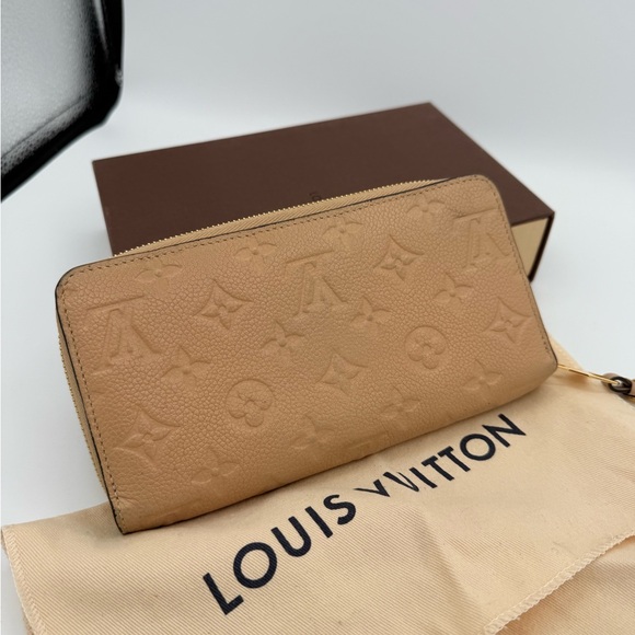 Louis Vuitton Tan Empriente Wallet - Picture 2 of 8